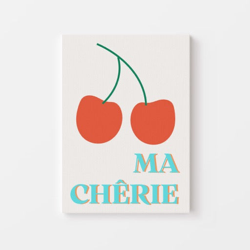 Breng een vleugje Franse charme in je interieur met de Ma Chérie Poster. Dit speelse ontwerp met twee kersen en een frisse typografie in turquoise en oranje heeft een retro vibe die perfect past in keukens, eetkamers of gezellige hoekjes. Een echte blikvanger die liefde en vrolijkheid uitstraalt.