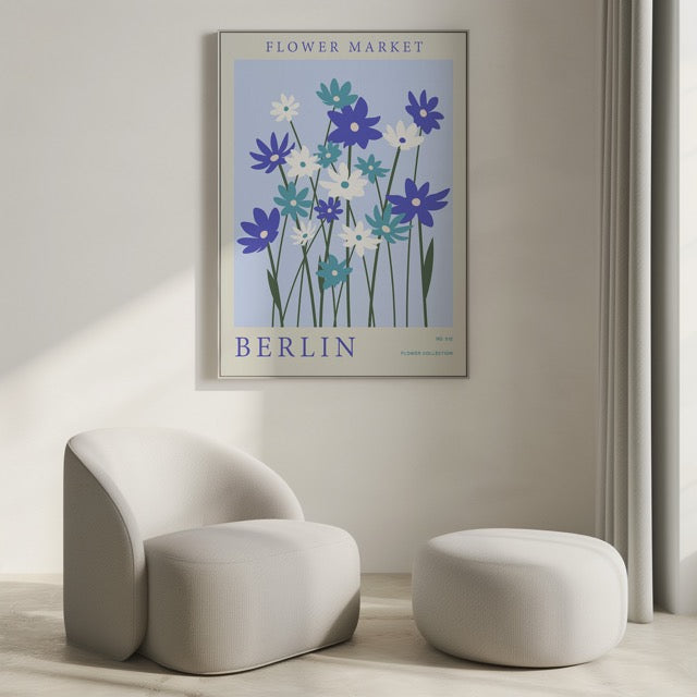 Breng een vleugje Europese flair in huis met de Berlin Flower Market Poster. Dit minimalistische ontwerp met blauwe en witte bloemen straalt frisheid en elegantie uit, perfect voor een Scandinavisch of modern interieur. Een tijdloze print die een rustige en stijlvolle sfeer toevoegt aan je woonkamer, slaapkamer of kantoor.