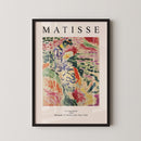 Voeg een vleugje kunstgeschiedenis toe aan je interieur met deze Matisse poster La Japonaise (1905). Het expressieve kleurgebruik en de losse penseelstreken kenmerken de fauvistische stijl van Henri Matisse en brengen een levendig, artistiek accent aan je muur. Geprint op 250 grams premium satin papier voor een luxe afwerking en haarscherpe details – perfect voor liefhebbers van kunstposters en klassieke meesterwerken.