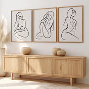 FemaleLineArtMockupWoonkamer