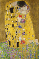 Breng de schoonheid van Gustav Klimt's meesterwerk "De Kus" in uw huis met deze prachtige reproductie op poster, canvas of glasschilderij.