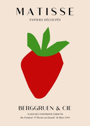 Geef je interieur een artistieke en minimalistische touch met deze Matisse-achtige Papiers Découpés poster met een aardbei.
