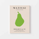 Geef je interieur een artistieke en minimalistische touch met deze Matisse-achtige Papiers Découpés poster met een peer.