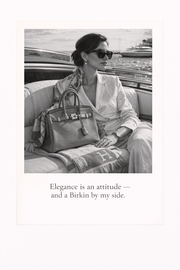 old money poster vrouw luxe boot zwart wit wanddecoratie