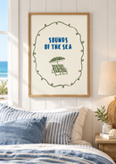 Sounds of the Sea – Strandstoelen in een slaapkamer met blauw gestreept beddengoed