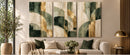 Sage Golden Arches drieluik boven bank in woonkamer