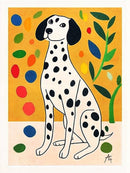 Een zittende zwart-witte dalmatiër tussen kleurrijke stippen, met een groene plant en een warme oranje achtergrond.
