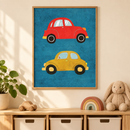 Kleine Auto's Blauw in een houten lijst boven een speelgoedkast in een lichte kinderkamer