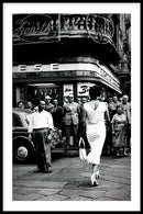 Bella Milano Moira Orfei poster met lijst - Walljar