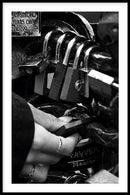 Locked love - Walljar