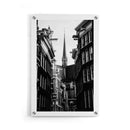 Lower View of Oude kerk - Walljar